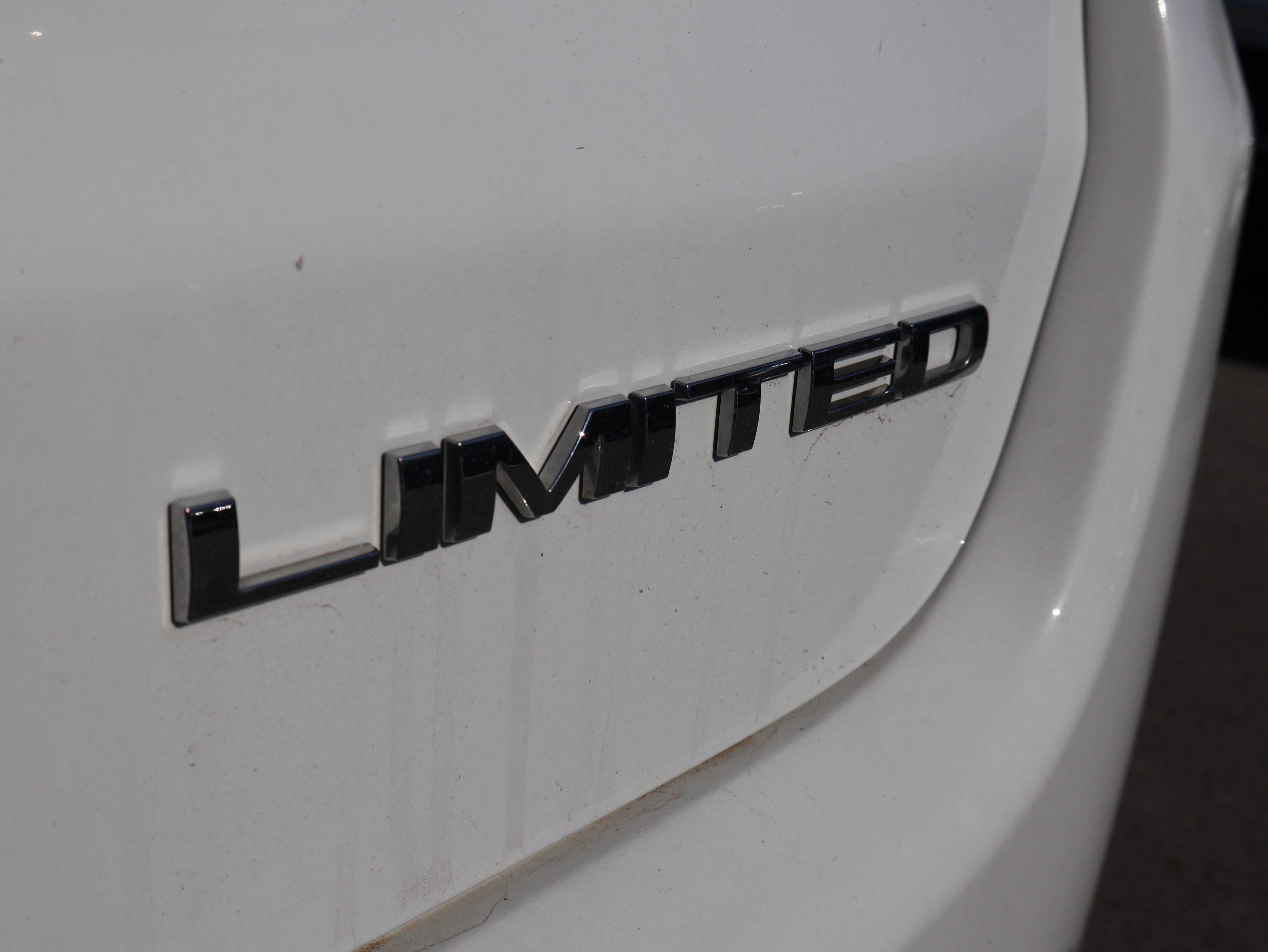 Used 2025 Jeep Compass Limited AWD/4WD image 15