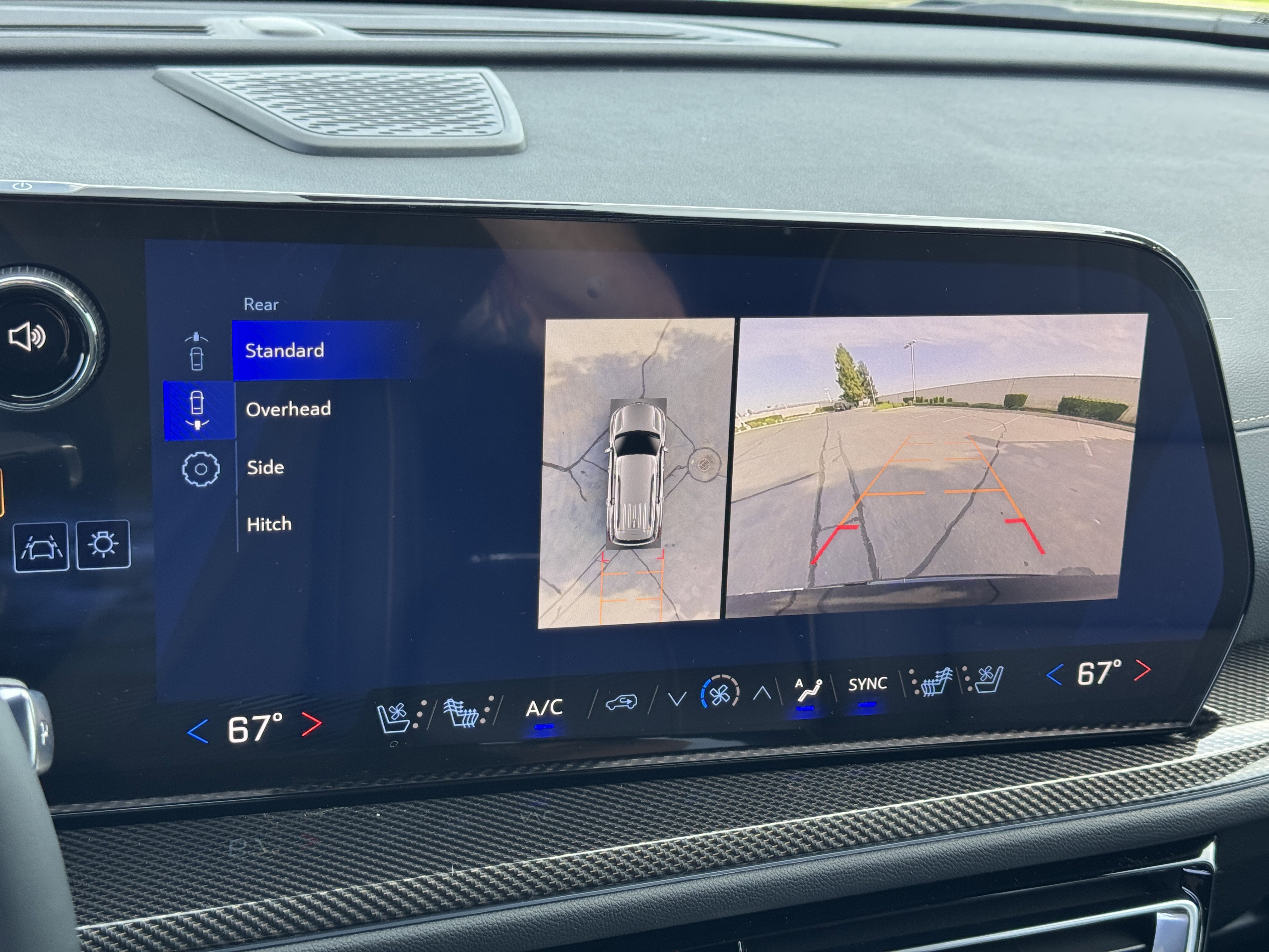 New 2026 Chevrolet Traverse High Country w/ LPO, Floor Liner Package AWD/4WD image 23