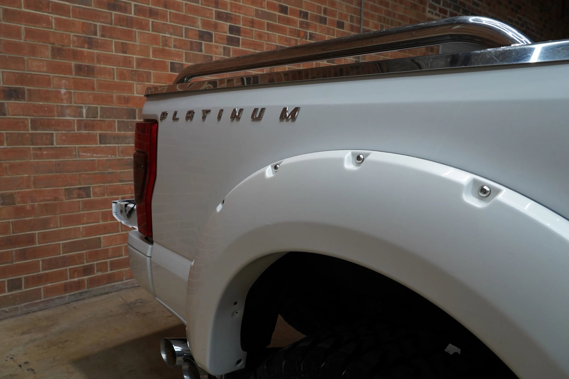 Used 2020 Ford F350 Platinum w/ FX4 Off-Road Package image 62