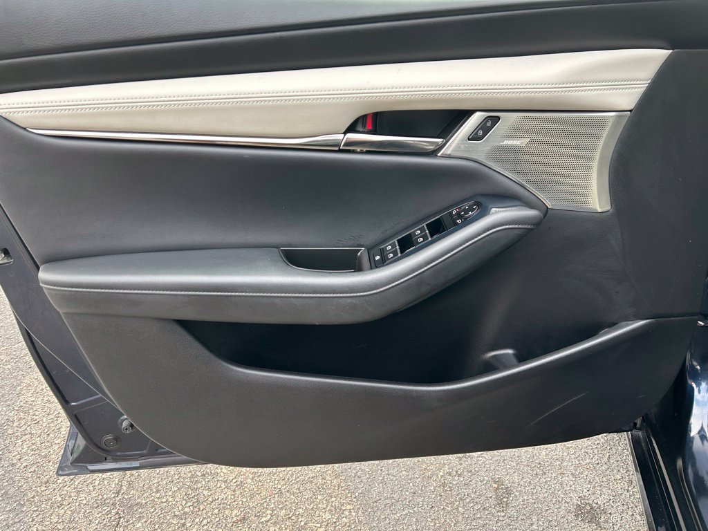 Used 2020 MAZDA MAZDA3 Sedan w/ Premium Package FWD image 14
