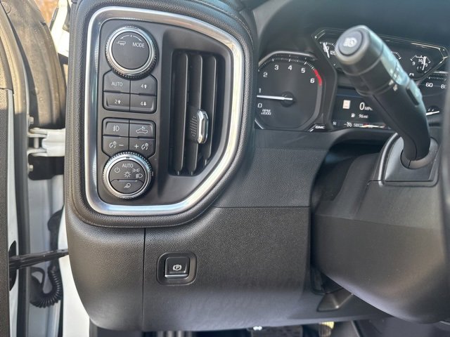 Used 2022 GMC Sierra 2500 AT4 w/ AT4 Preferred Package image 19