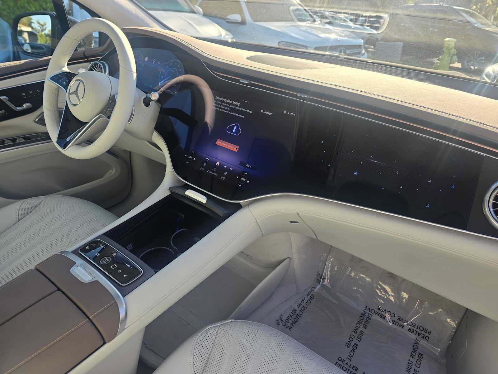 New 2027 Mercedes-Benz EQS 400 4MATIC SUV image 11