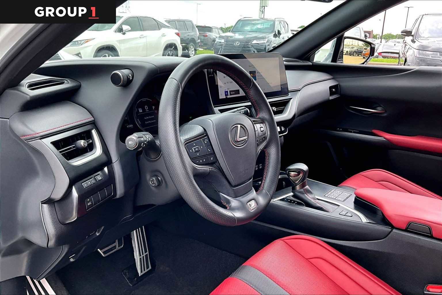Certified 2024 Lexus UX 250h F Sport FWD image 15