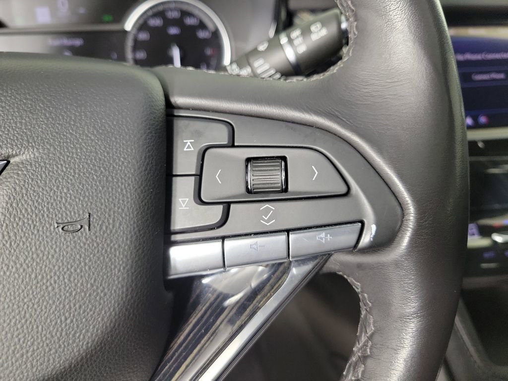 Certified 2023 Cadillac XT6 Premium Luxury image 24