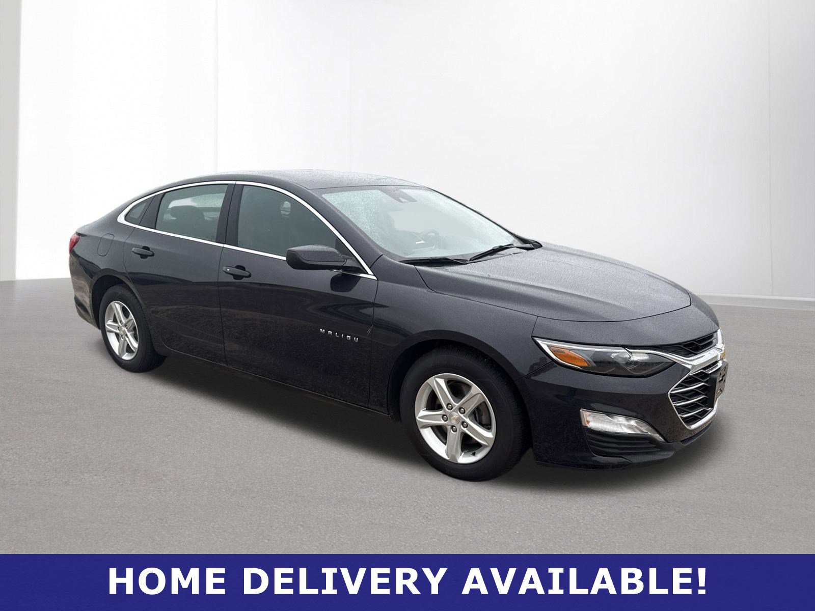 Used 2023 Chevrolet Malibu LT FWD image 1