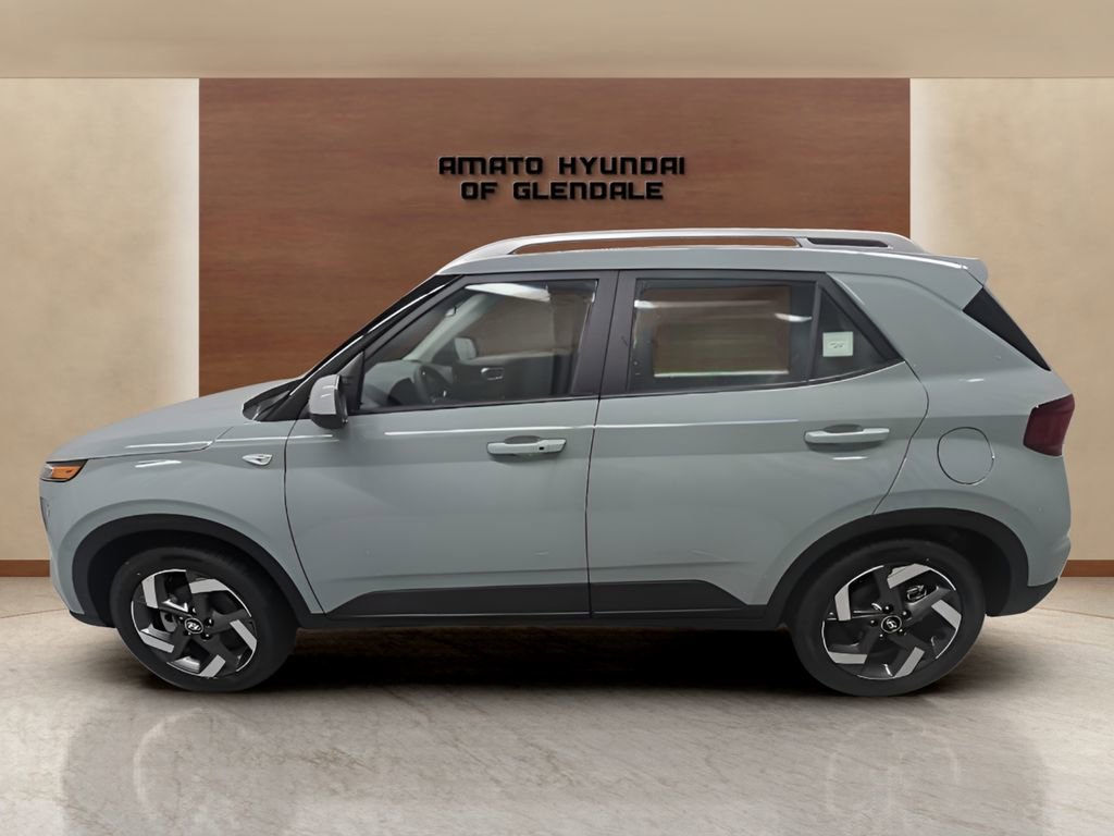 New 2026 Hyundai Venue SEL FWD image 3