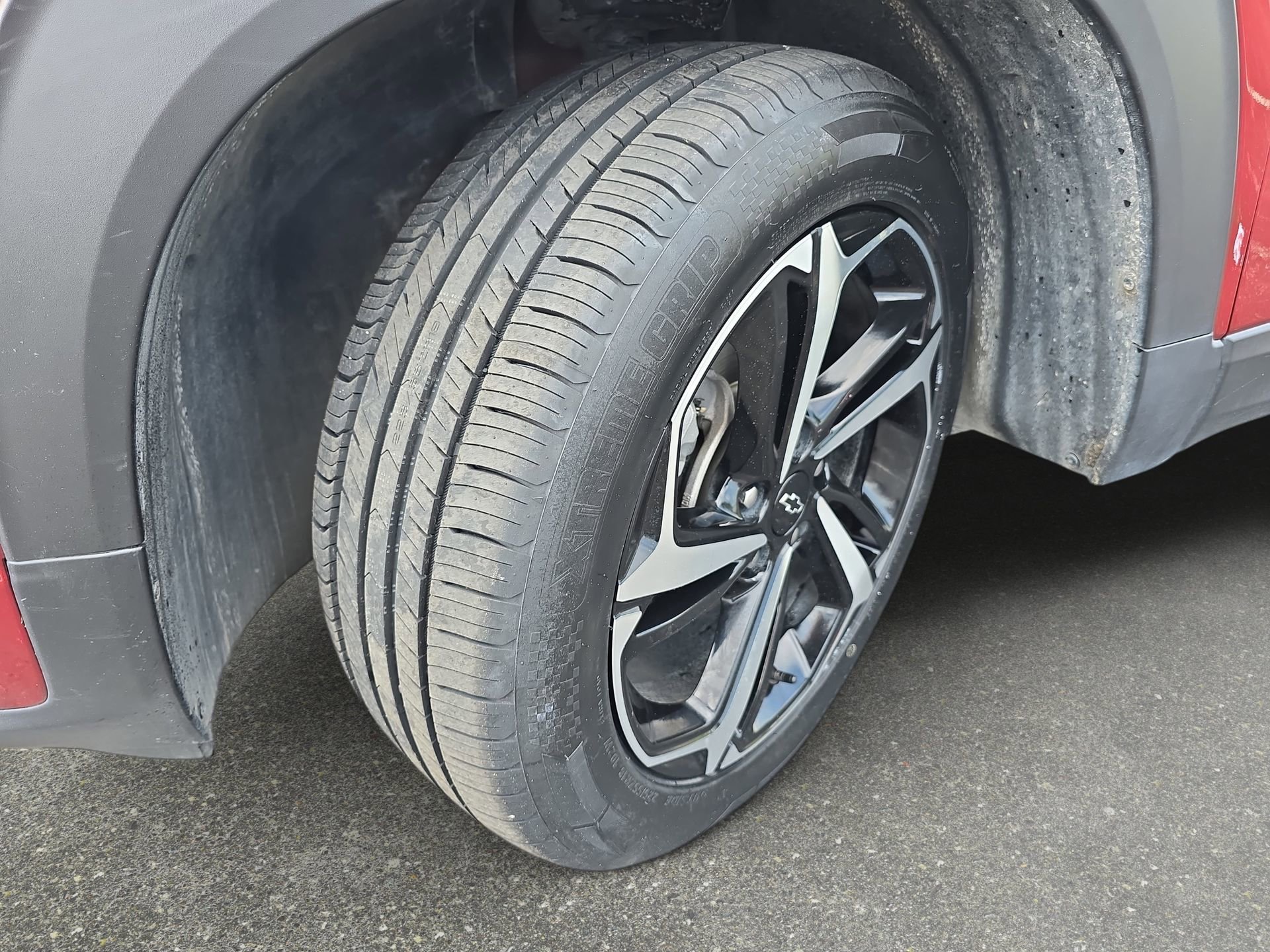 Used 2023 Chevrolet TrailBlazer RS w/ Sun and Liftgate Package FWD image 30