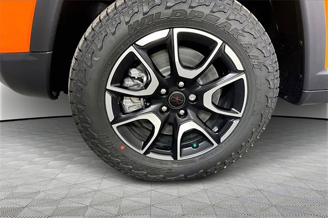 New 2026 Jeep Compass Trailhawk image 13