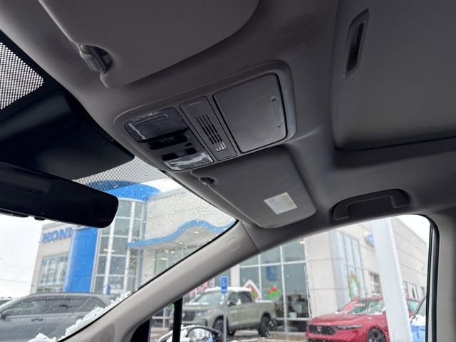 New 2026 Honda Odyssey Touring image 21