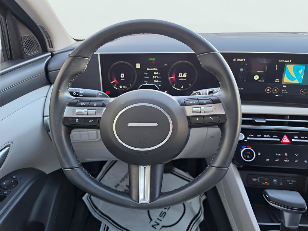 Used 2025 Hyundai Tucson SEL FWD image 21