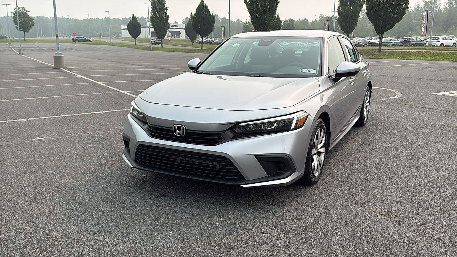 Used 2023 Honda Civic LX image 15