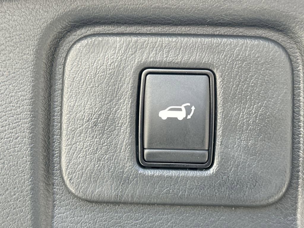 Used 2024 Nissan Murano Platinum w/ Cargo Package image 20