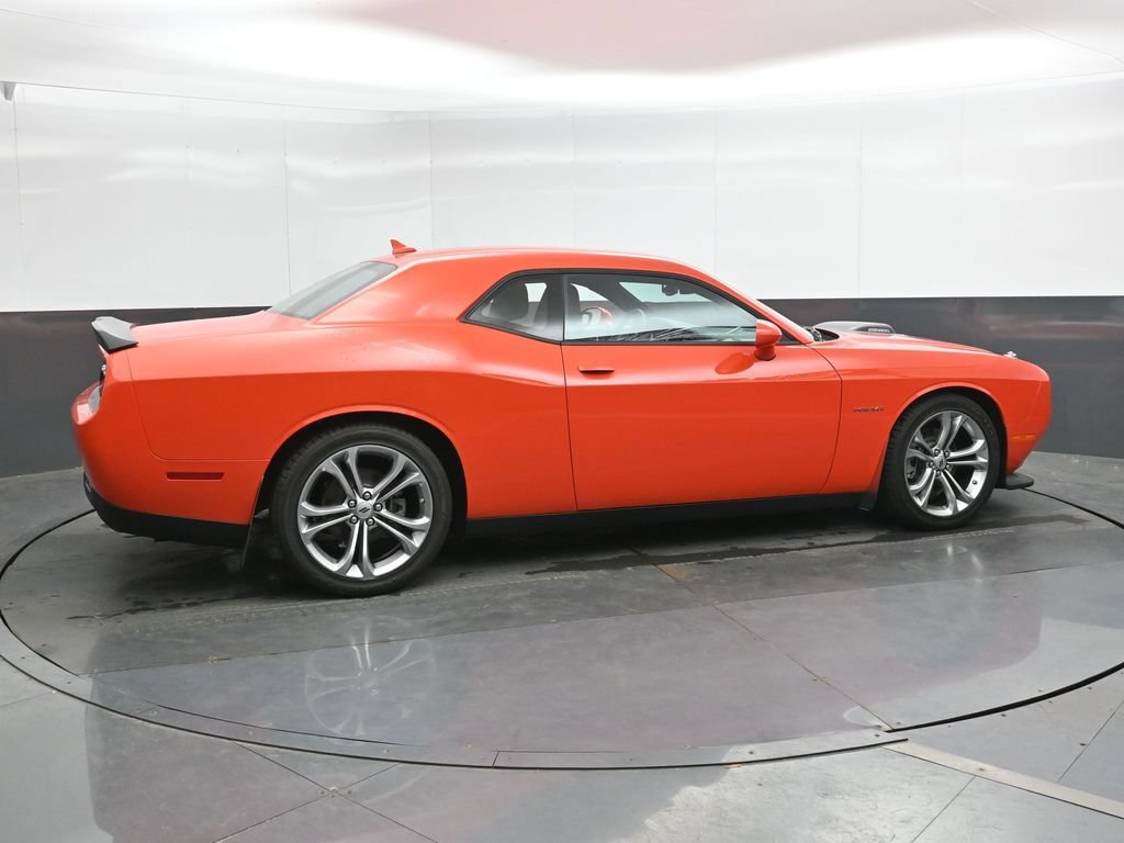 Used 2022 Dodge Challenger R/T w/ Shaker Package RWD image 2