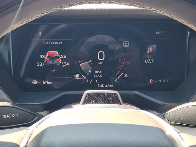 Used 2024 GMC Acadia Denali w/ Super Cruise Package FWD image 13