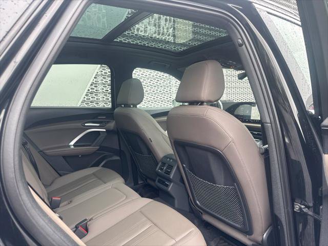 Used 2025 Audi Q5 Premium Plus w/ Premium Plus AWD/4WD image 41
