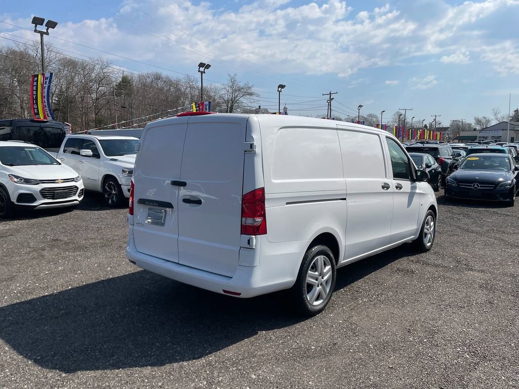 Used 2017 Mercedes-Benz Metris image 8