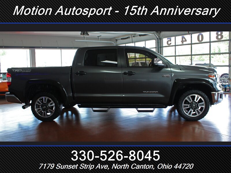 Used 2018 Toyota Tundra SR5 w/ TRD Off Road Package AWD/4WD image 12