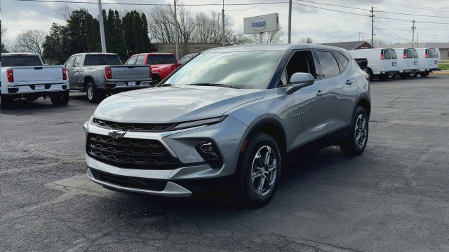 Certified 2023 Chevrolet Blazer LT w/ Driver Confidence Package image 4