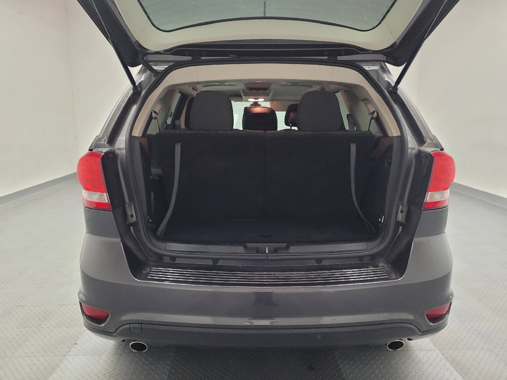 Used 2018 Dodge Journey SXT FWD image 29