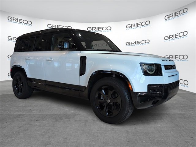 Used 2024 Land Rover Defender 110 S image 1