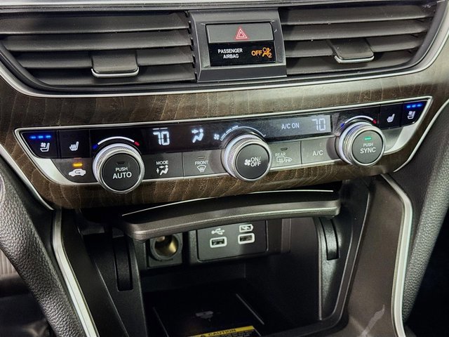 Used 2022 Honda Accord Touring image 19