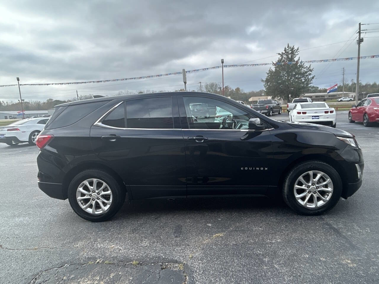Used 2020 Chevrolet Equinox LT FWD image 6
