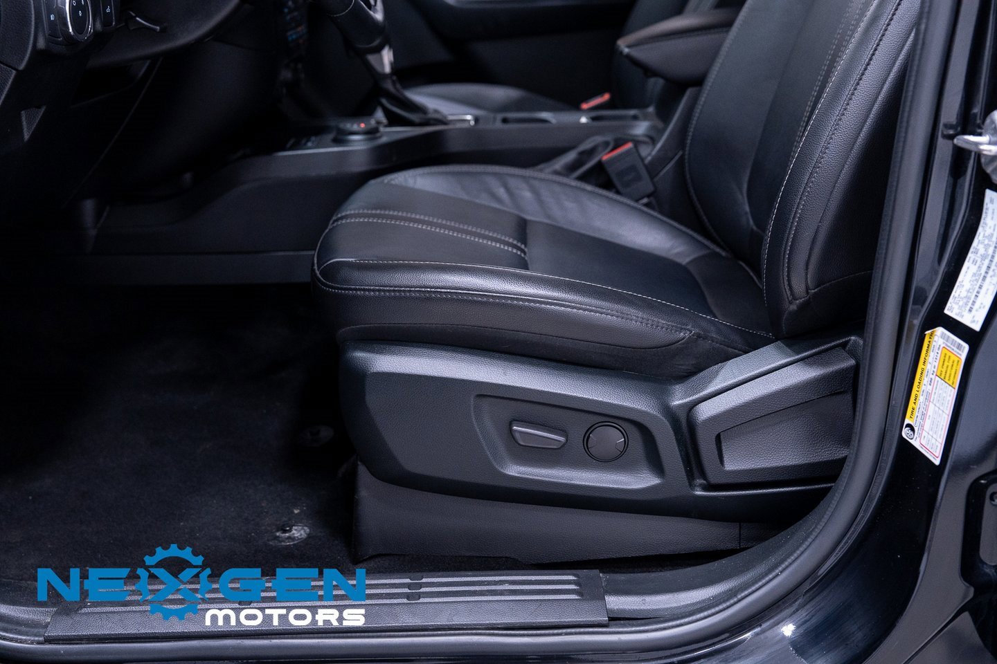 Used 2022 Ford Ranger Lariat w/ Equipment Group 501A High image 25