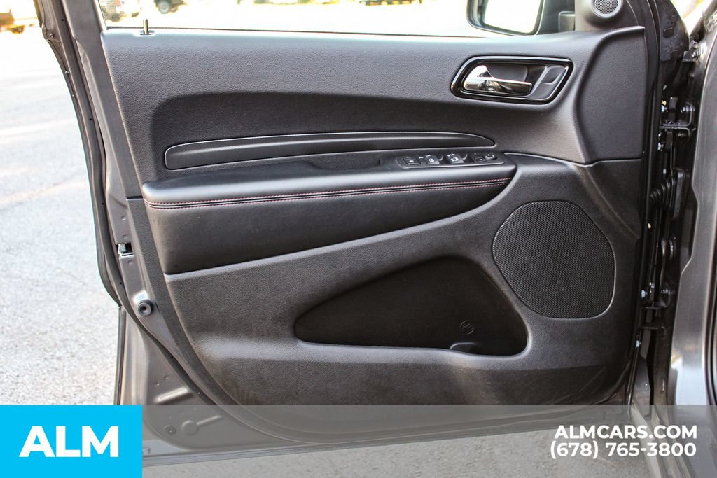 Used 2025 Dodge Durango GT RWD image 40
