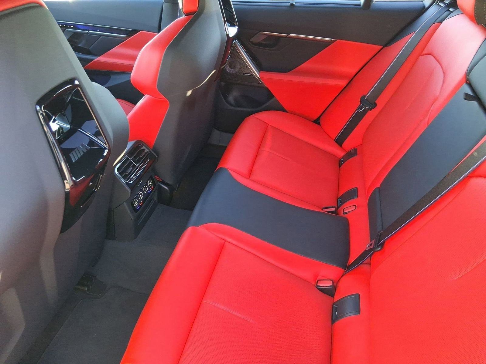 New 2026 BMW M5 Touring image 29