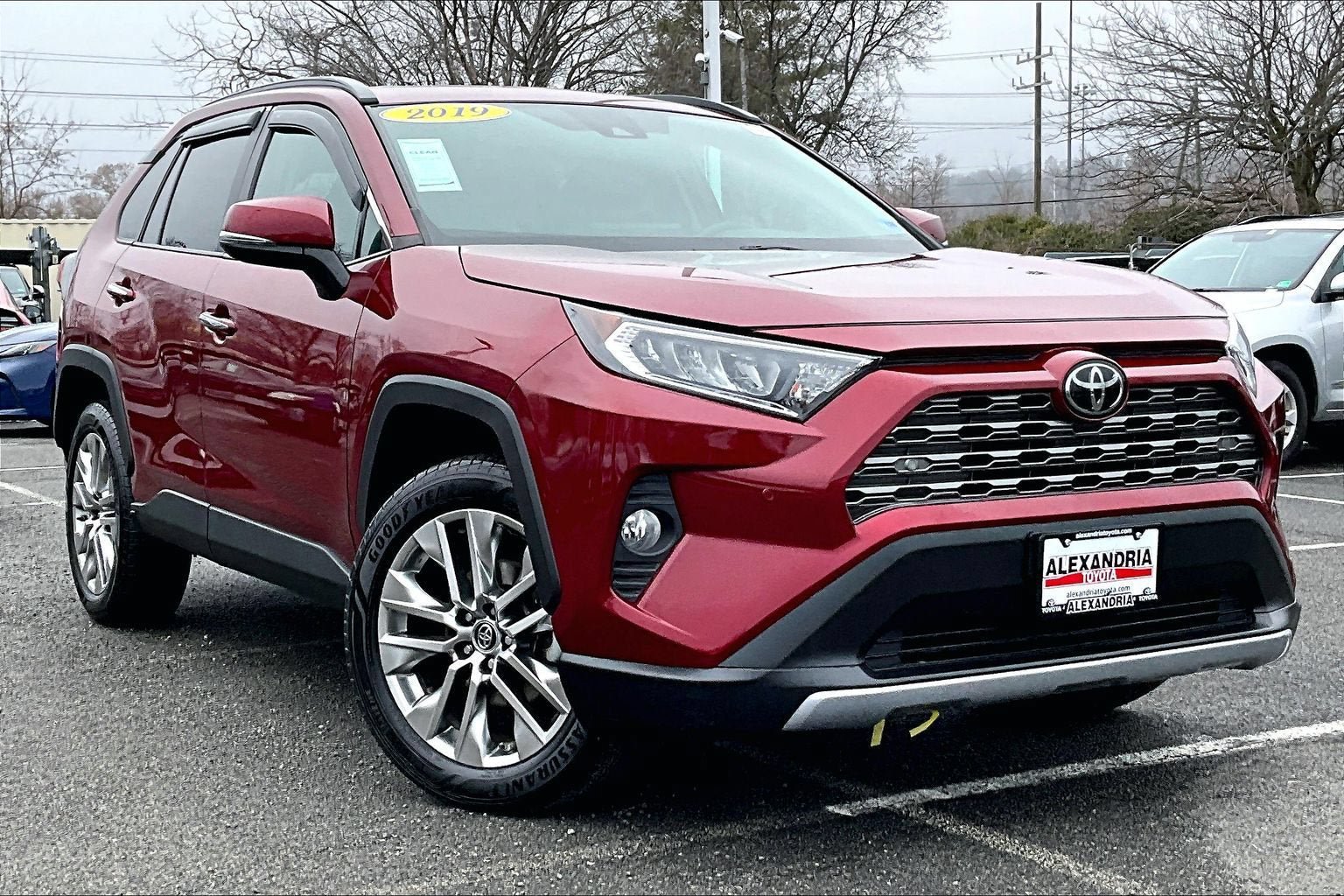 Used 2019 Toyota RAV4 Limited w/ All Weather Liner Package AWD/4WD image 2