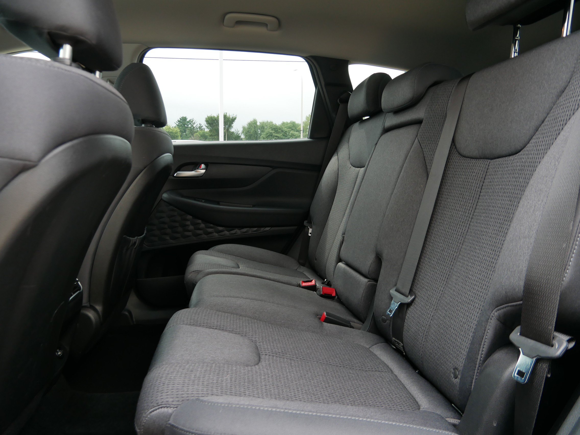 Used 2023 Hyundai Santa Fe SEL AWD/4WD image 7