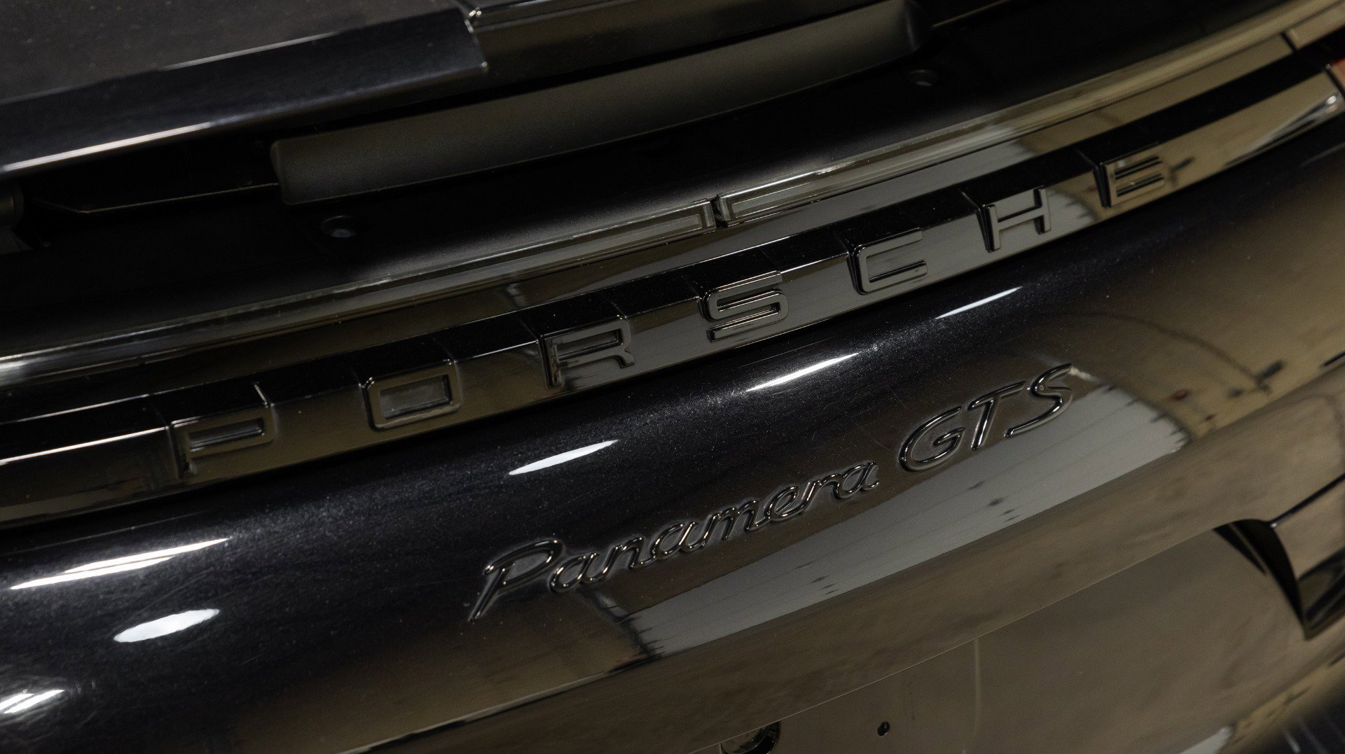 Used 2020 Porsche Panamera GTS image 10