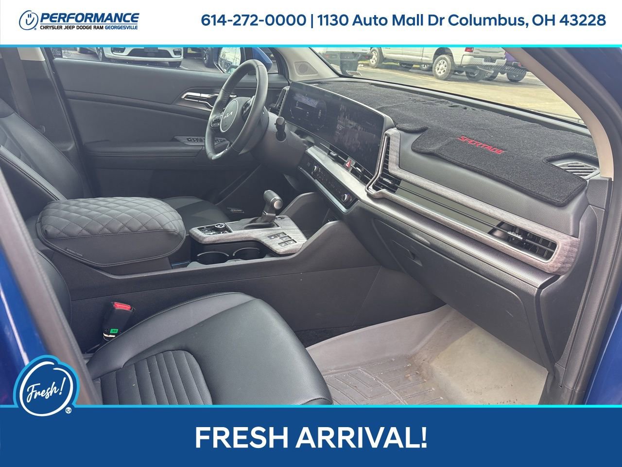 Used 2025 Kia Sportage SX image 16