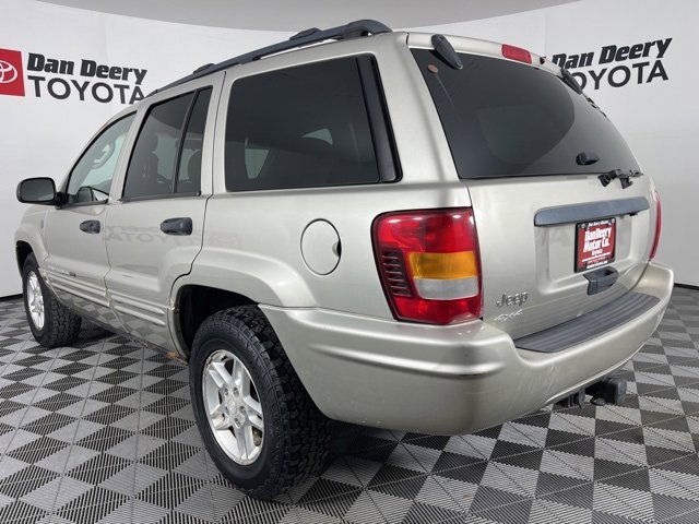 Used 2004 Jeep Grand Cherokee Laredo w/ Tan Your Hide Group image 21