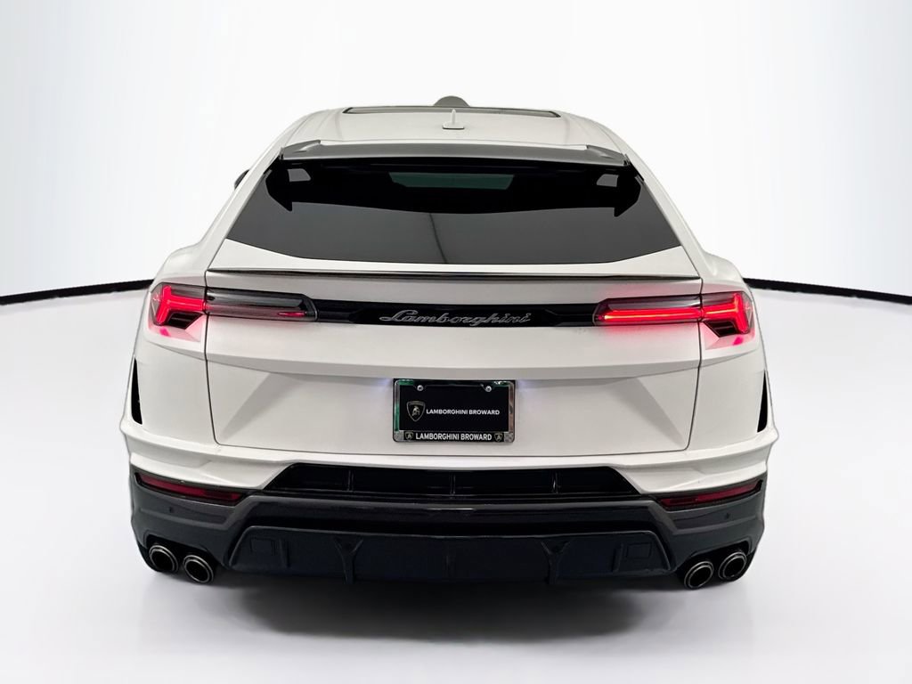 Used 2024 Lamborghini Urus Performante AWD/4WD image 6