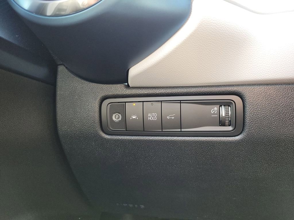 New 2026 Chevrolet Equinox EV LT image 17