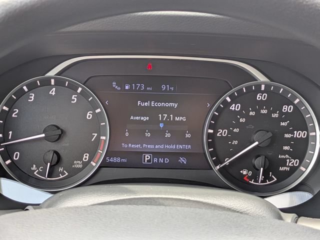 Used 2025 Nissan Frontier SV RWD image 27
