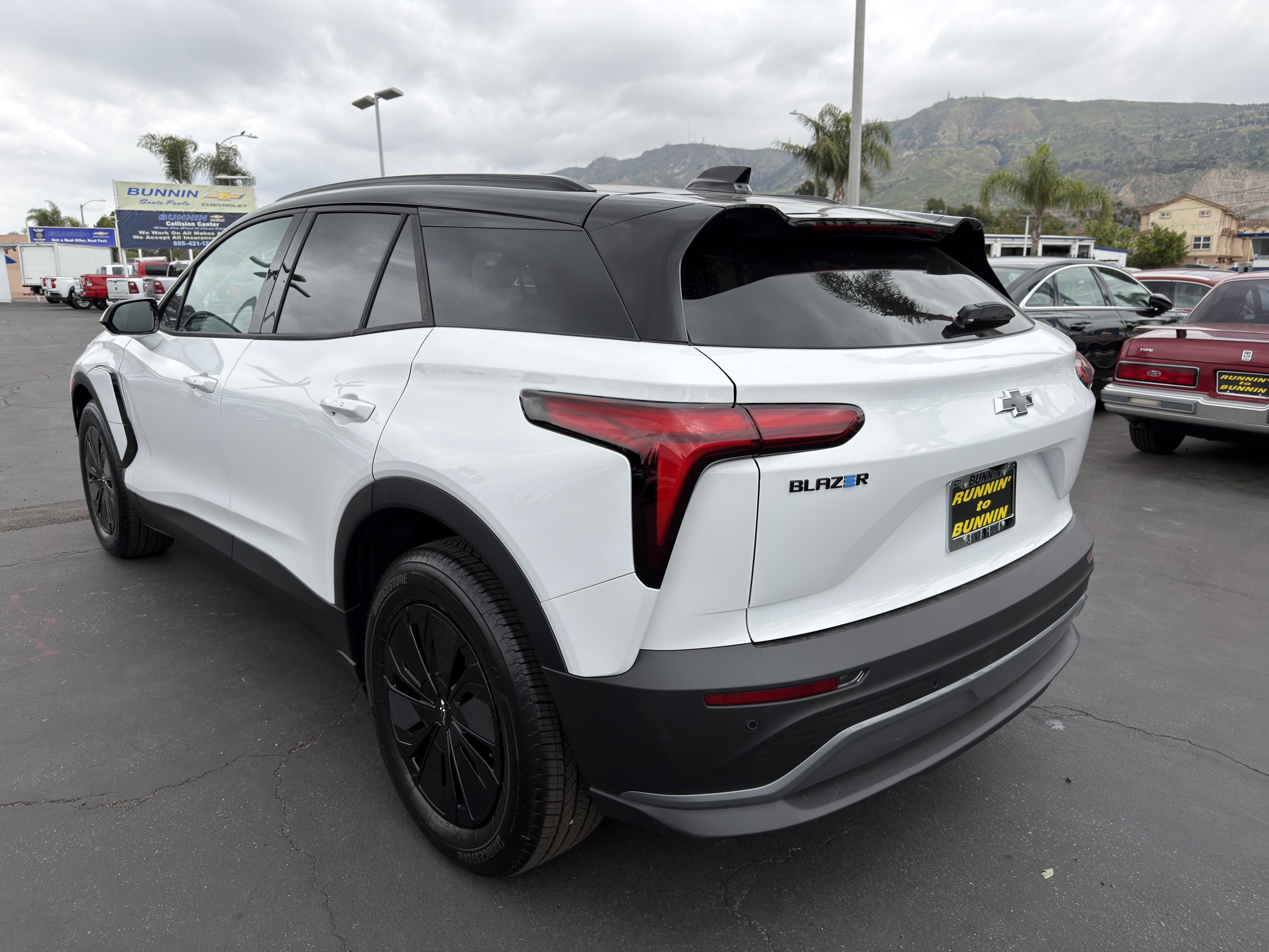 New 2026 Chevrolet Blazer EV LT w/ Midnight/Sport Edition FWD image 6