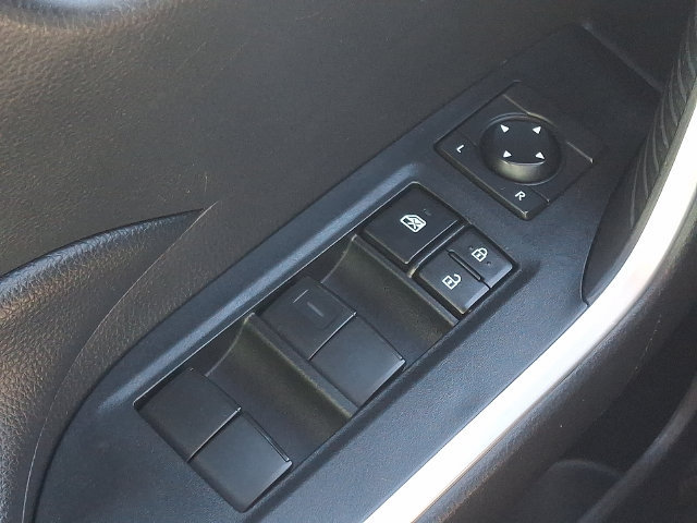 Used 2024 Toyota RAV4 LE AWD/4WD image 24