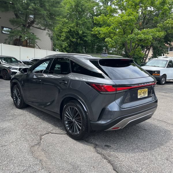 Used 2024 Lexus RX 350 Premium w/ Accessory Package (Z1) AWD/4WD image 8