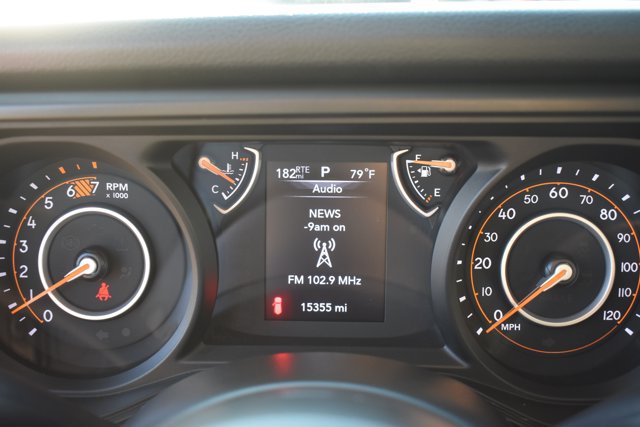 Used 2025 Jeep Wrangler Sport AWD/4WD image 20
