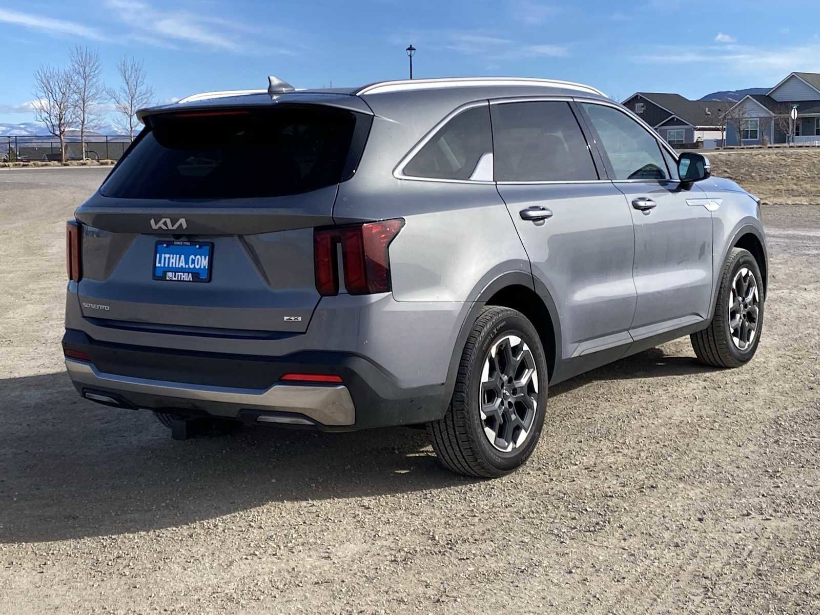 Used 2024 Kia Sorento S w/ Panoramic Sunroof Package image 14