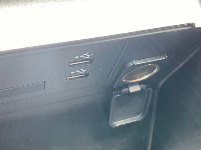 Used 2022 MAZDA MAZDA3 s FWD image 27