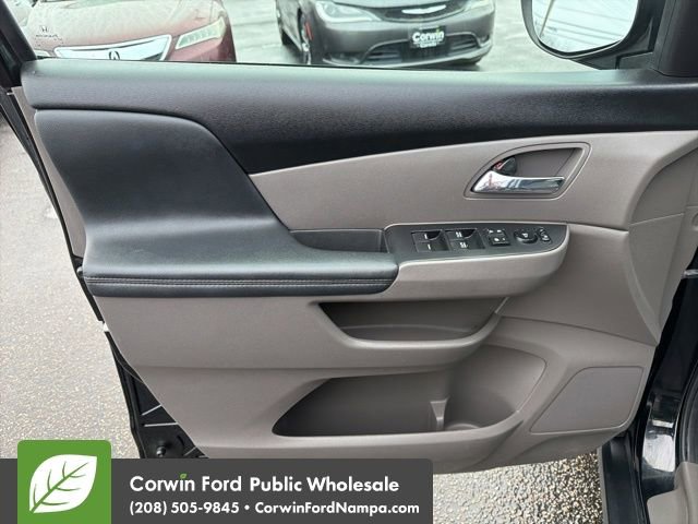 Used 2015 Honda Odyssey EX-L image 13