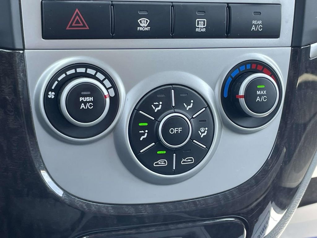 Used 2009 Hyundai Santa Fe SE w/ Touring Pkg 11 image 25