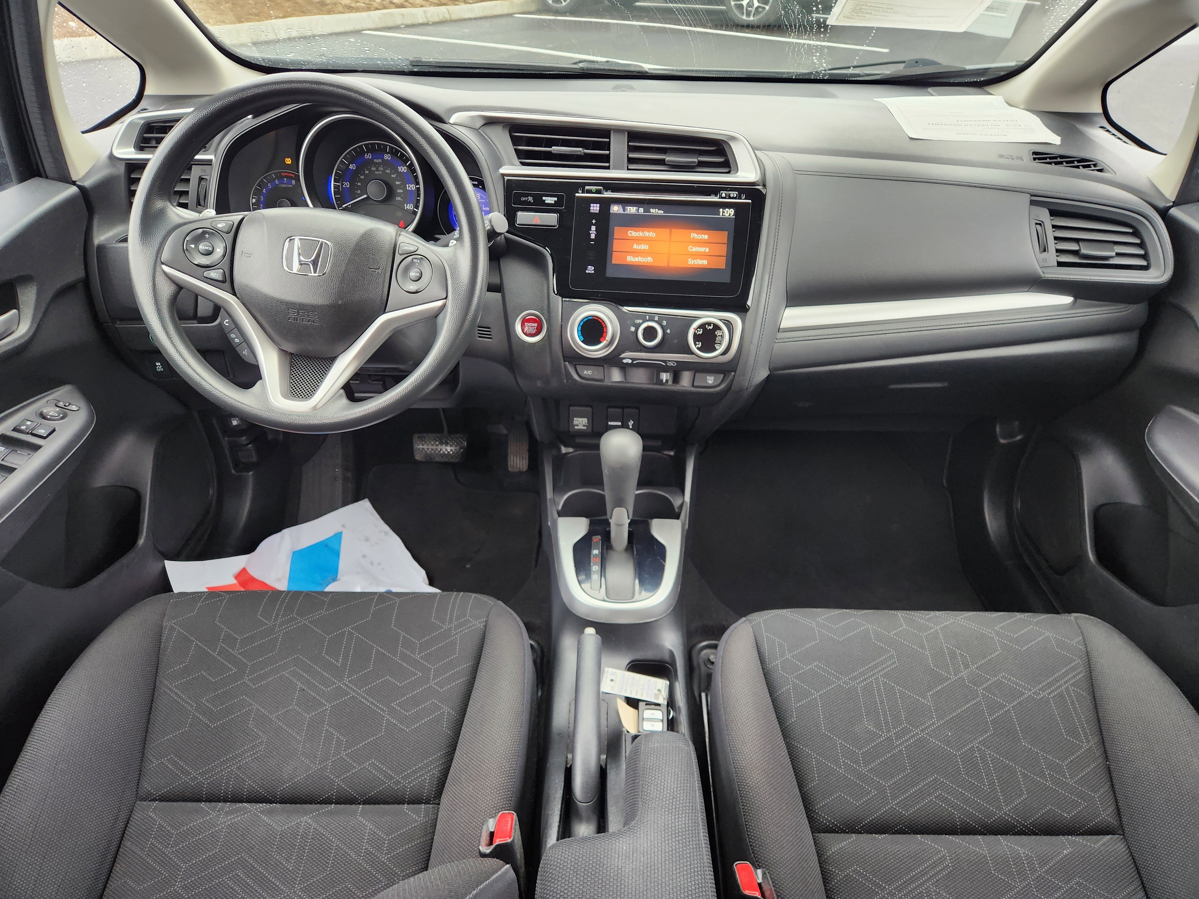 Used 2017 Honda Fit EX image 24