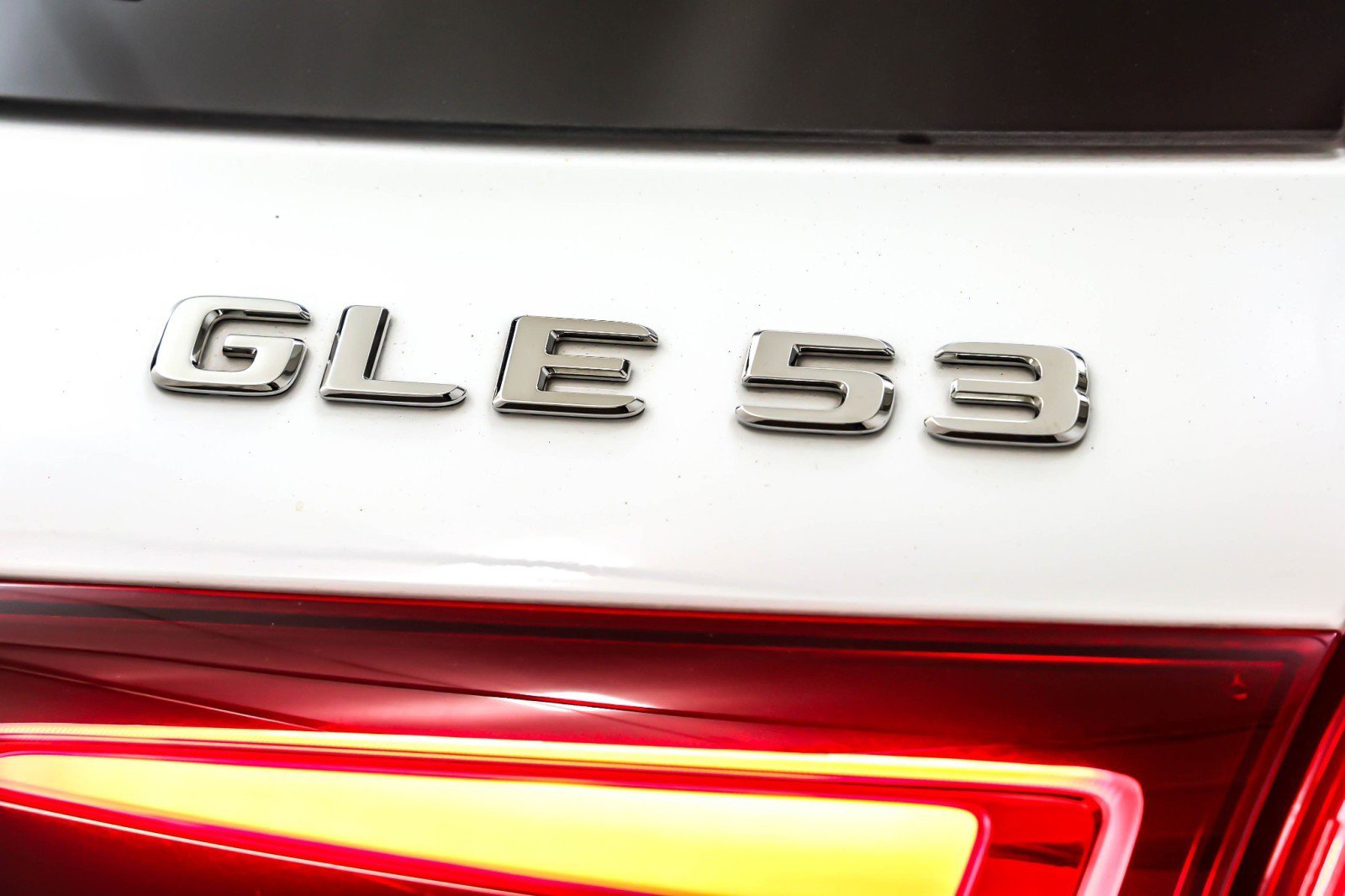 Used 2025 Mercedes-Benz GLE 53 AMG 4MATIC image 9