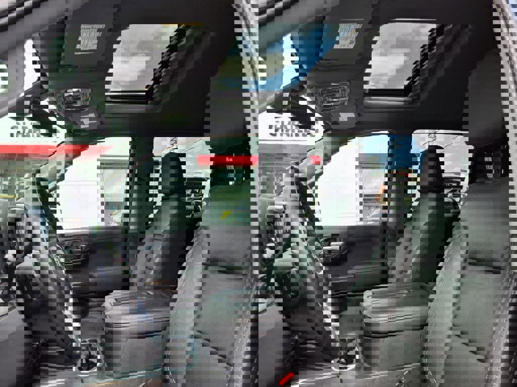 Used 2020 GMC Sierra 1500 SLT w/ SLT Premium Package image 7