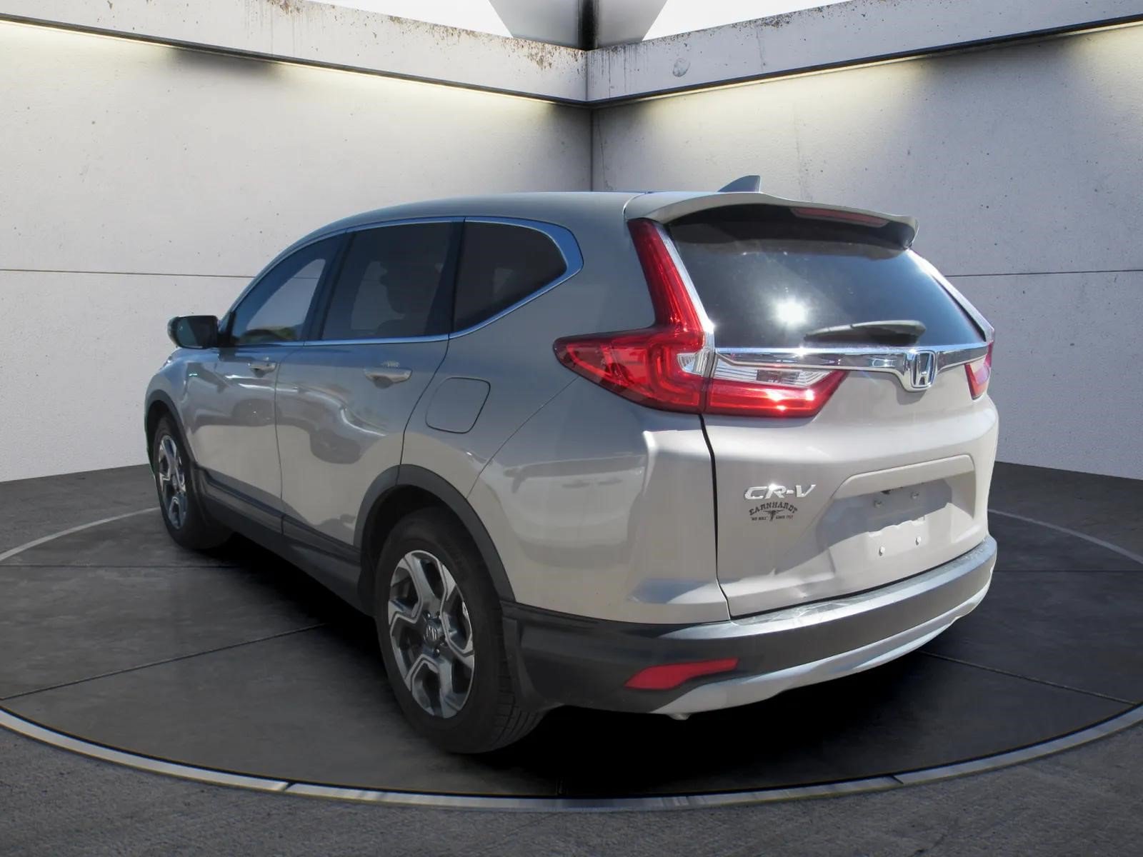Used 2019 Honda CR-V EX image 4