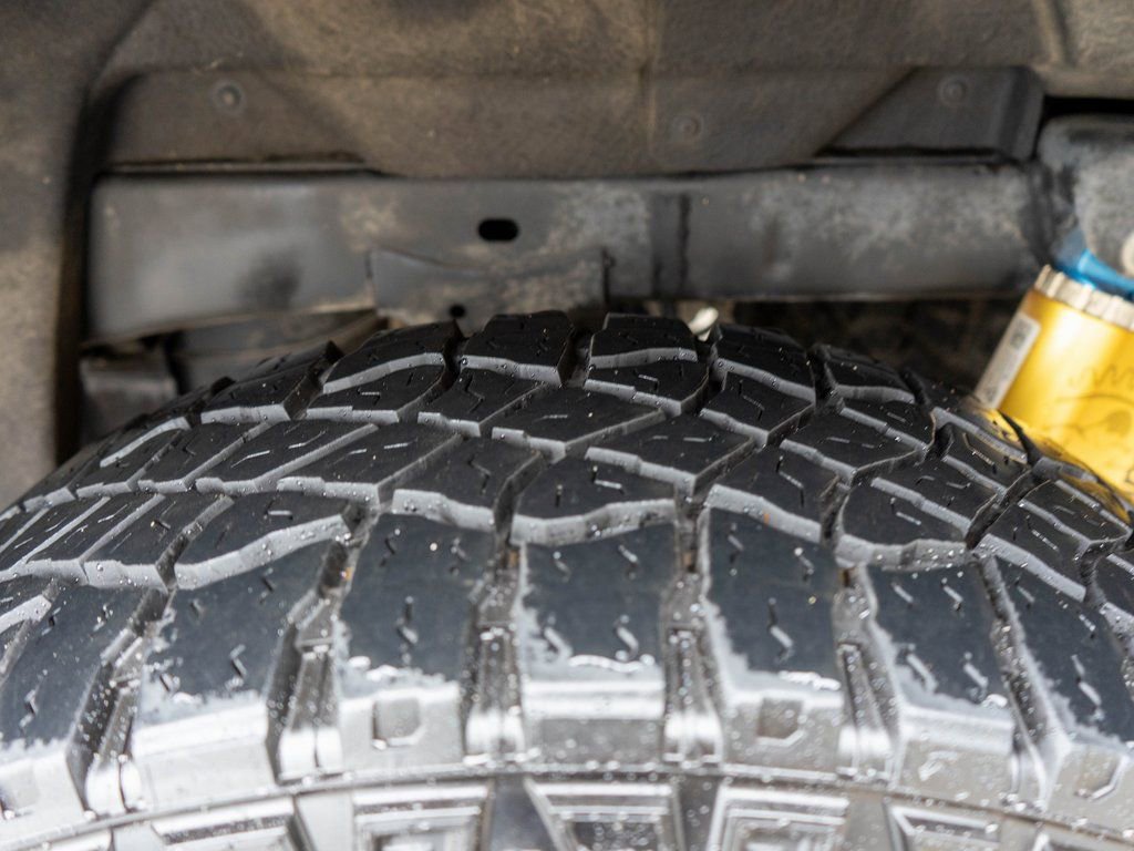 Used 2023 GMC Canyon AT4X image 31